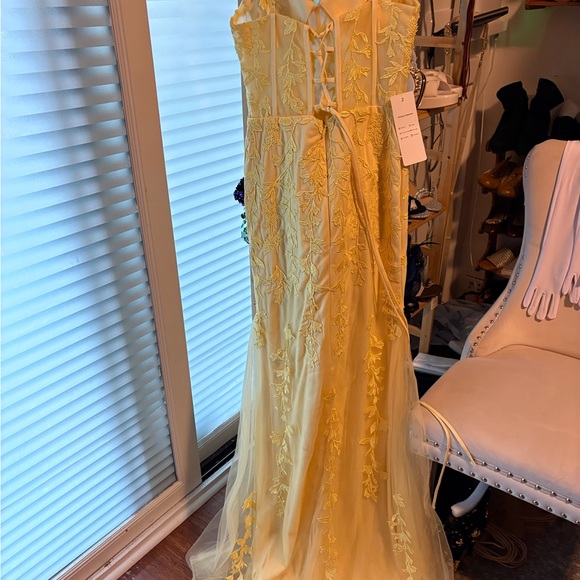 Chic Yellow Floral Prom Dress - Picture 8 of 8